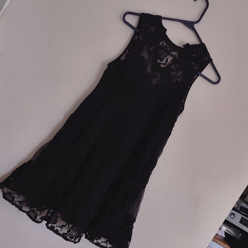 Black lace dress